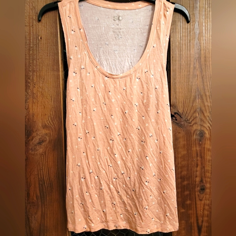 So tank top peach color size medium